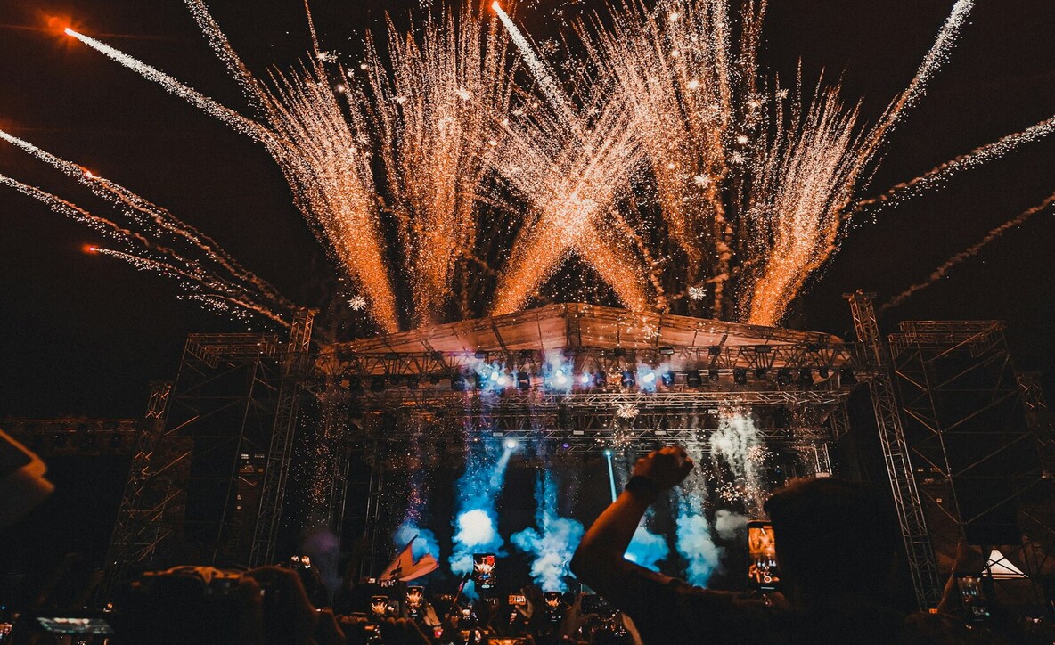 Anjuna beach Goa nightlife, Goa nightlife for adults, Goa nightlife India, 